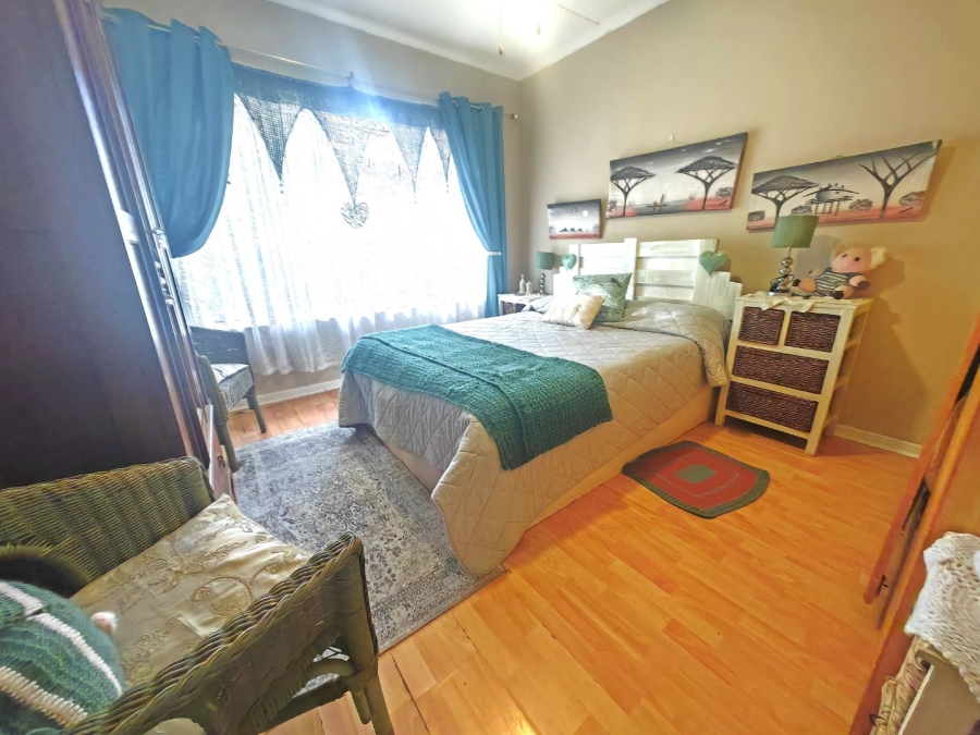 8 Bedroom Property for Sale in Fleurdal Free State